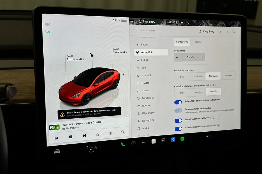 Tesla Model 3 vaihtoauto
