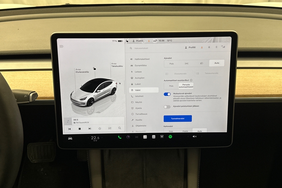 Tesla Model 3 vaihtoauto