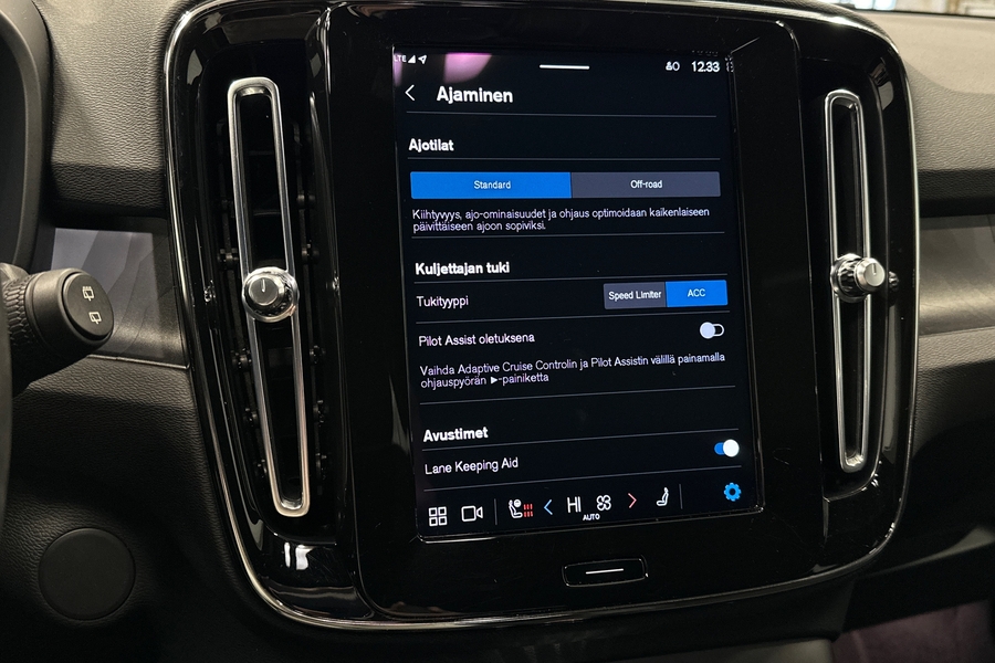 Volvo XC40 vaihtoauto