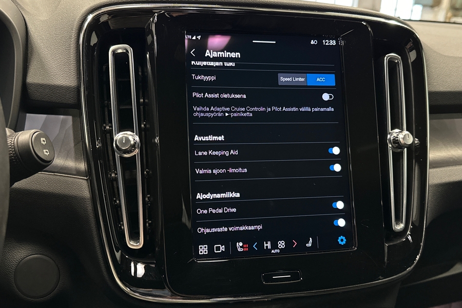 Volvo XC40 vaihtoauto