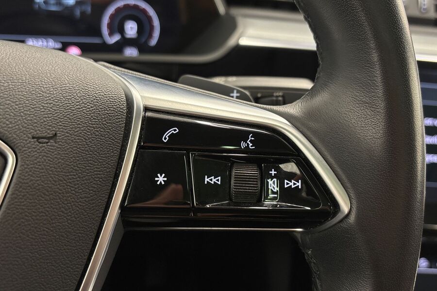 Audi e-tron vaihtoauto