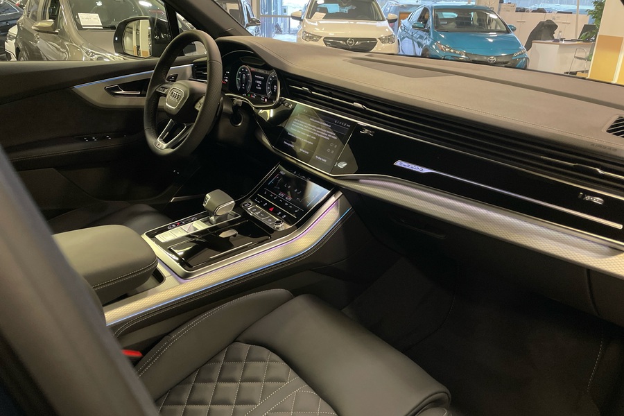 Audi Q7 vaihtoauto