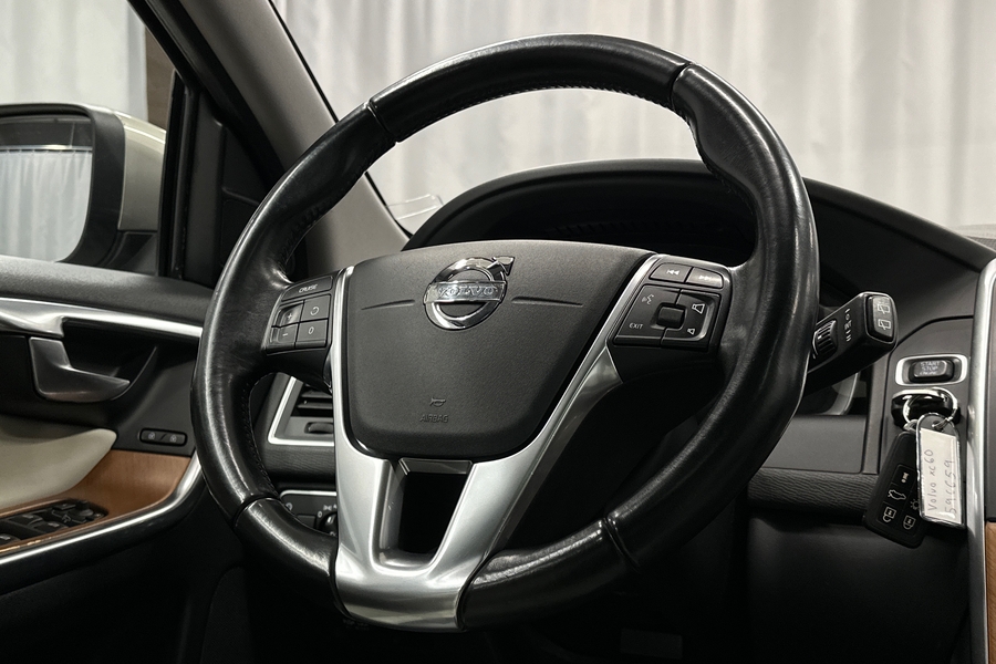 Volvo XC60 vaihtoauto