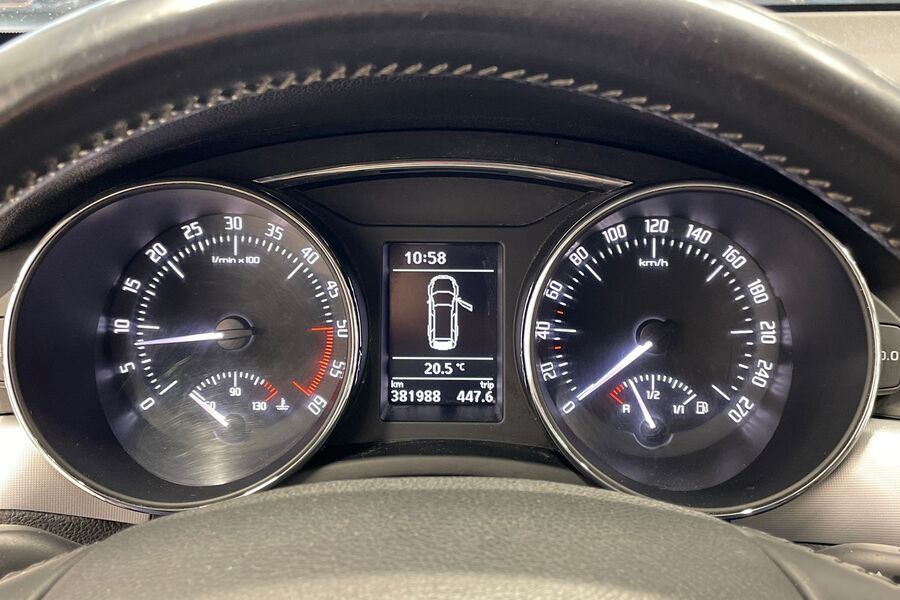 Skoda Superb vaihtoauto