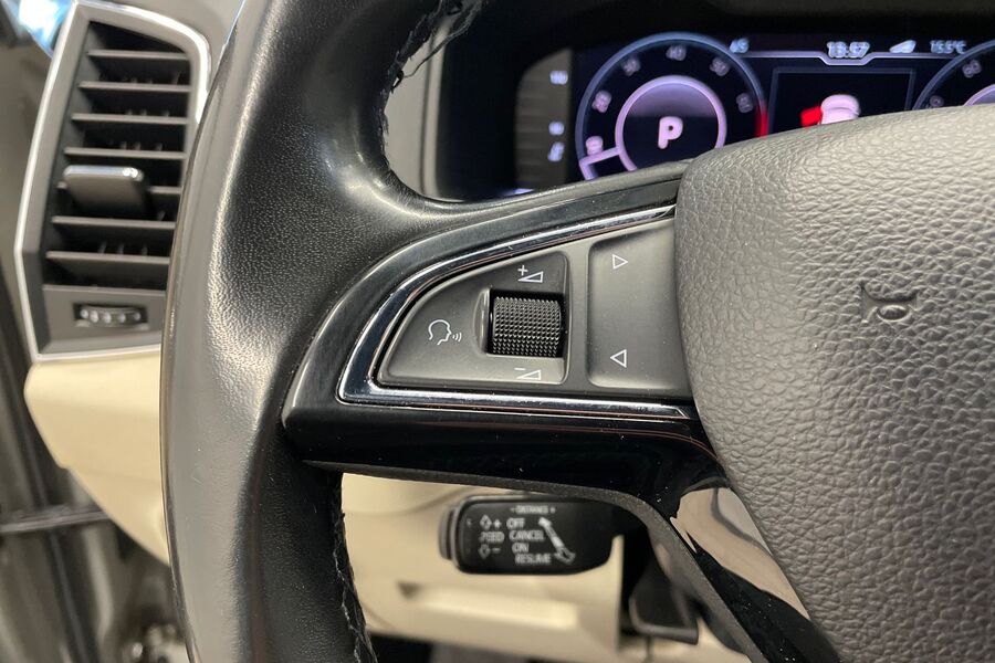 Skoda Karoq vaihtoauto
