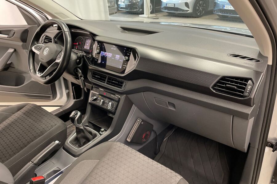 Volkswagen T-Cross vaihtoauto