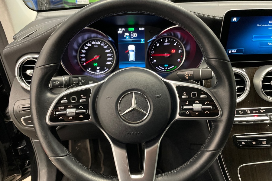 Mercedes-Benz GLC vaihtoauto