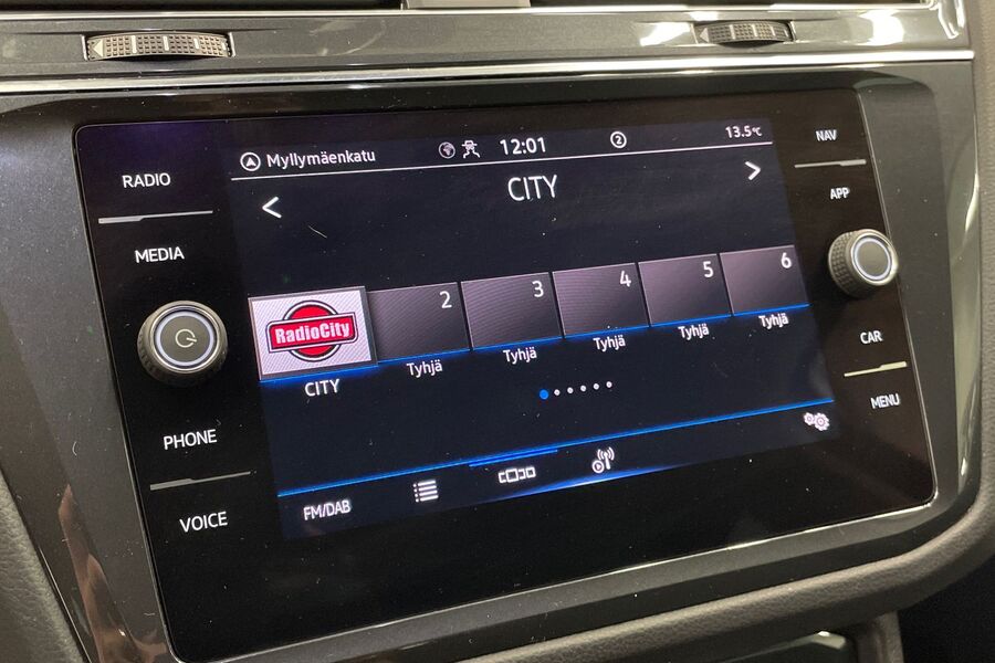 Volkswagen Tiguan vaihtoauto