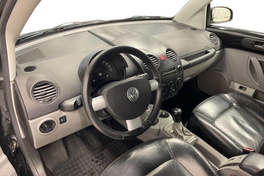 Volkswagen New Beetle vaihtoauto