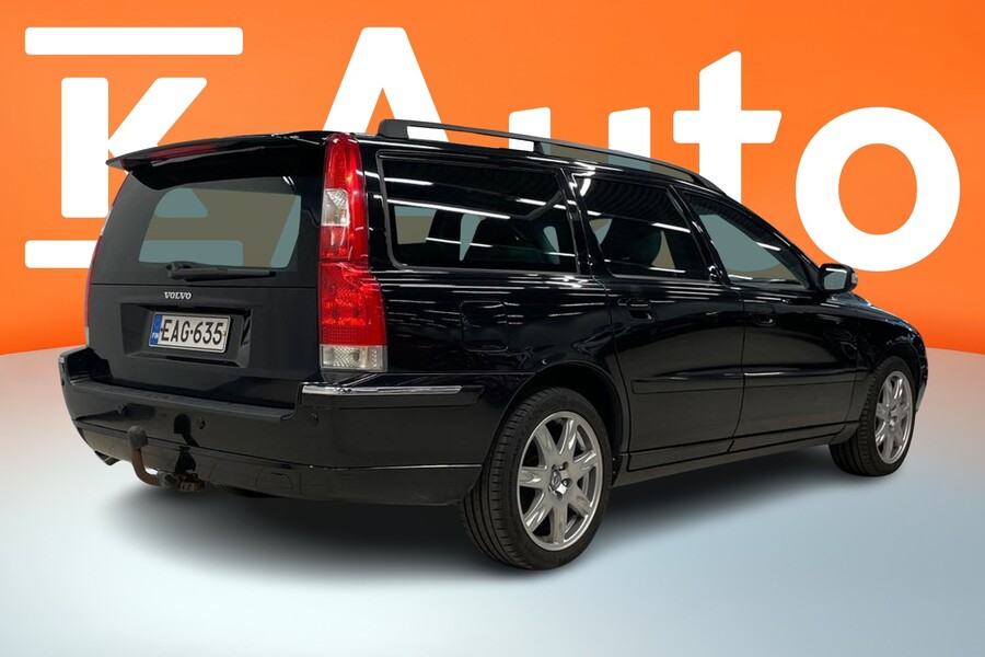 Volvo V70 vaihtoauto
