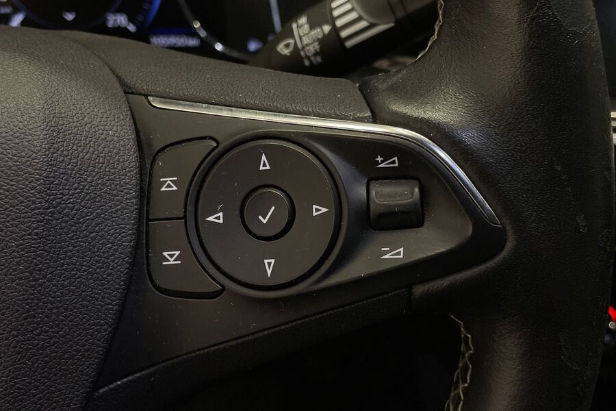 Opel Insignia vaihtoauto