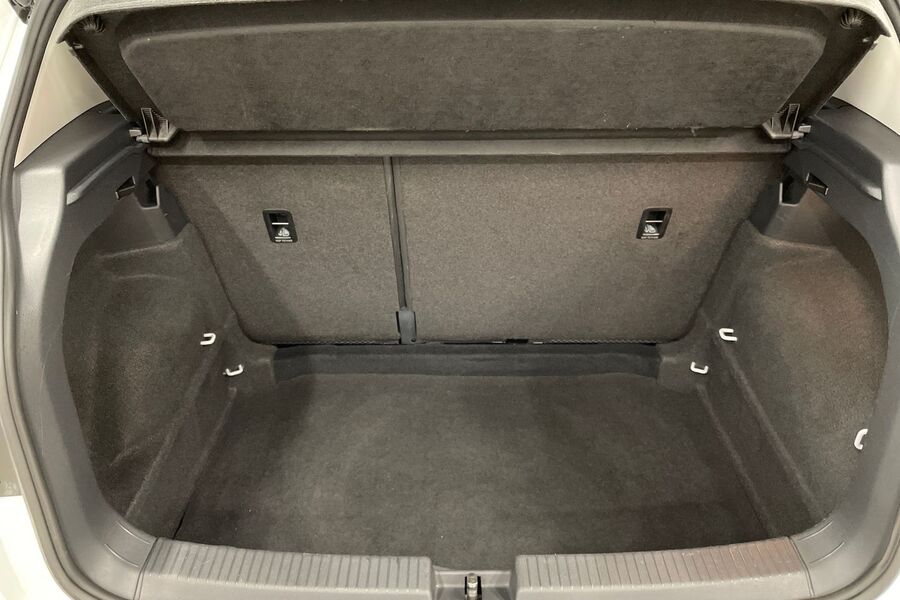 Volkswagen T-Cross vaihtoauto