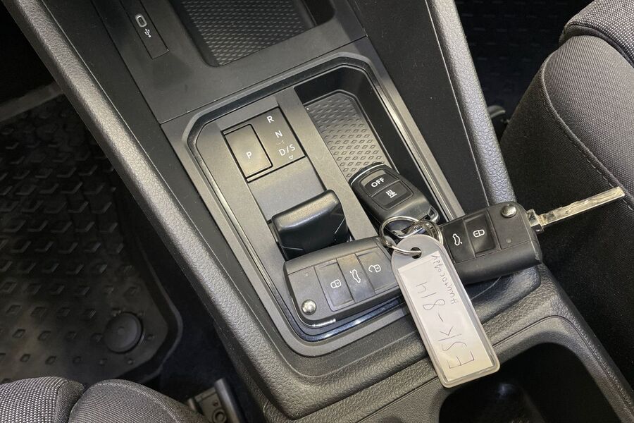 Volkswagen Caddy Maxi vaihtoauto