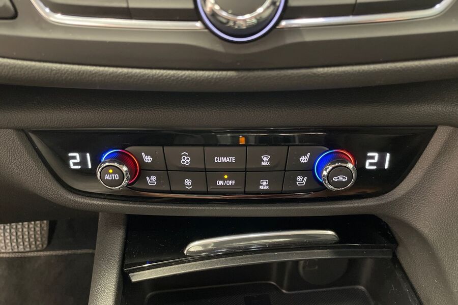 Opel Insignia vaihtoauto