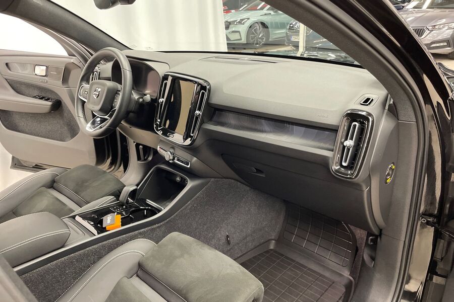 Volvo C40 vaihtoauto