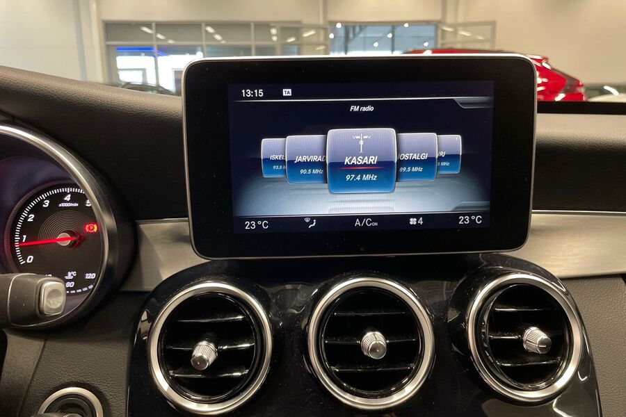 Mercedes-Benz C vaihtoauto