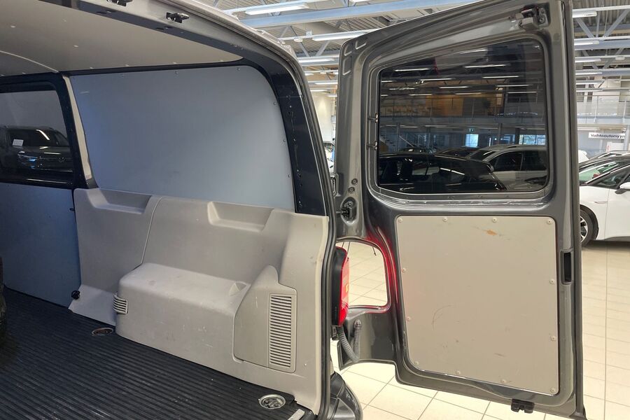 Volkswagen Transporter vaihtoauto