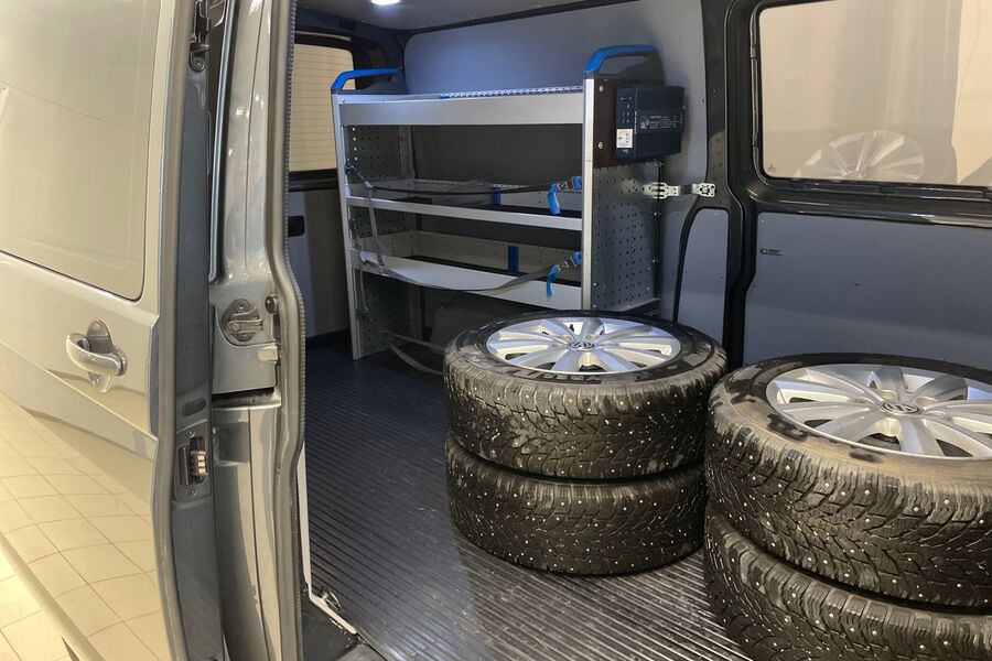 Volkswagen Transporter vaihtoauto