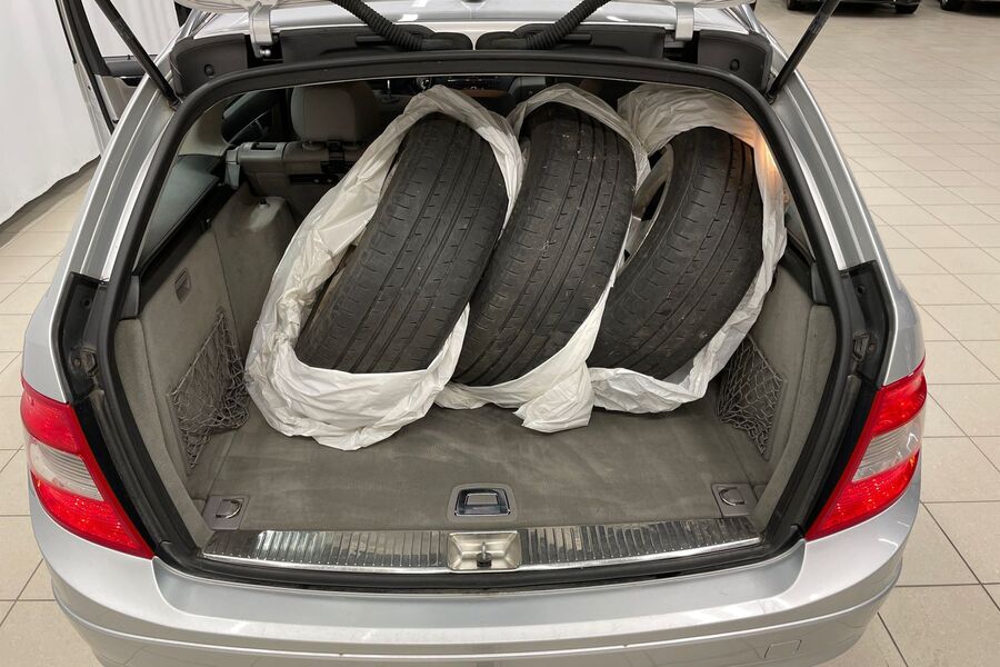 Mercedes-Benz C vaihtoauto