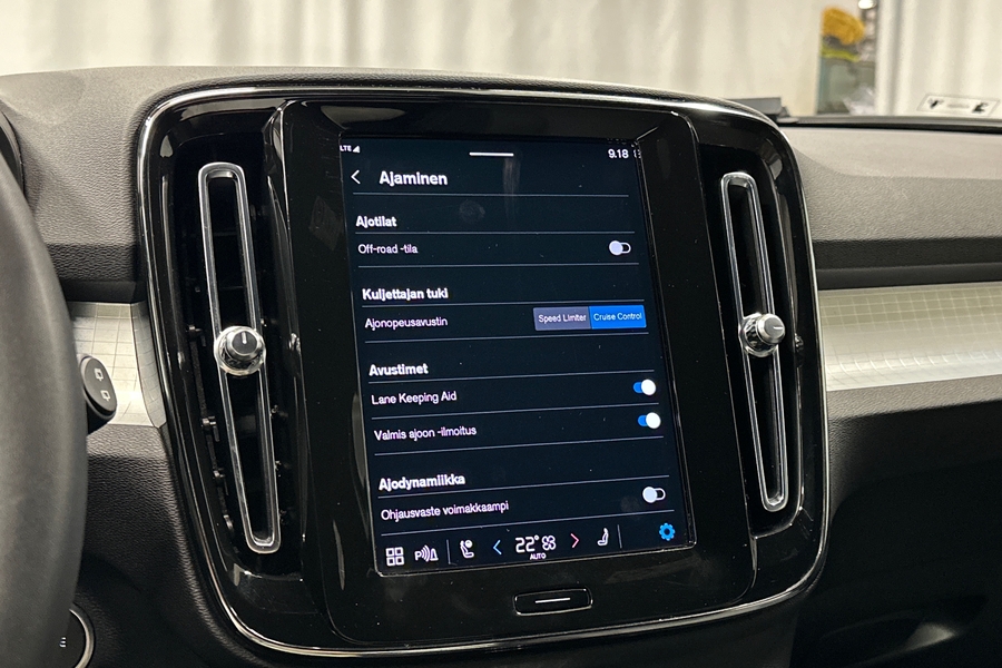 Volvo XC40 vaihtoauto