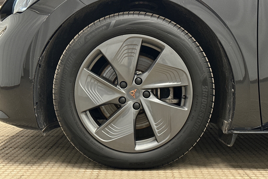 Cupra Born vaihtoauto