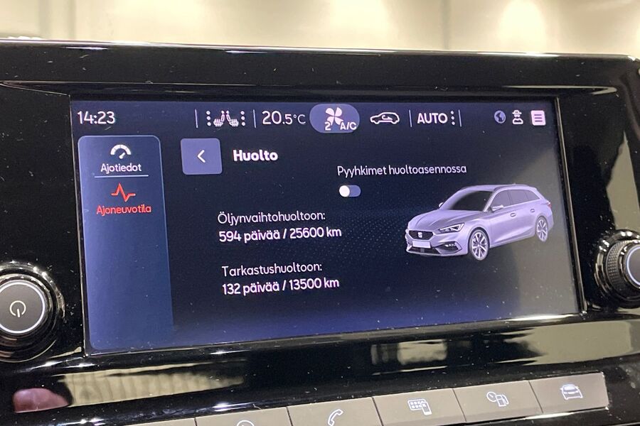 SEAT Leon Sportstourer vaihtoauto