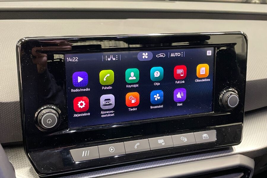 SEAT Leon Sportstourer vaihtoauto