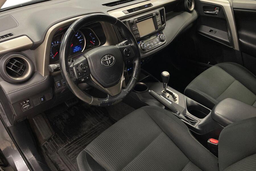 Toyota RAV4 vaihtoauto