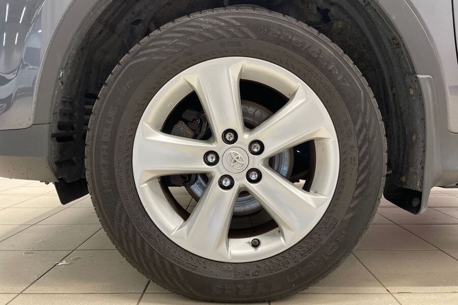 Toyota RAV4 vaihtoauto