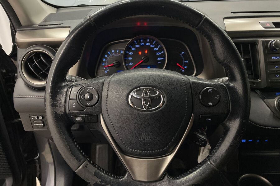 Toyota RAV4 vaihtoauto