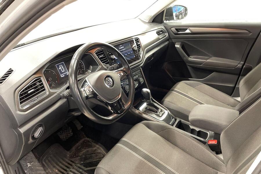 Volkswagen T-Roc vaihtoauto