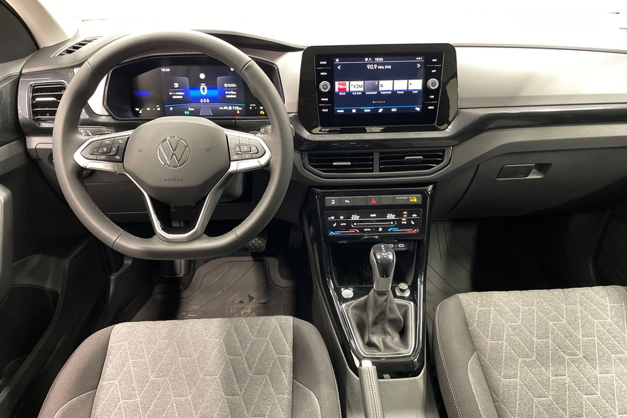 Volkswagen T-Cross vaihtoauto