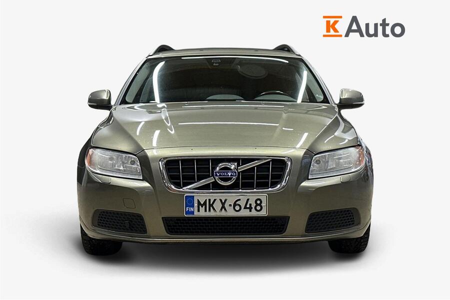 Volvo V70 vaihtoauto