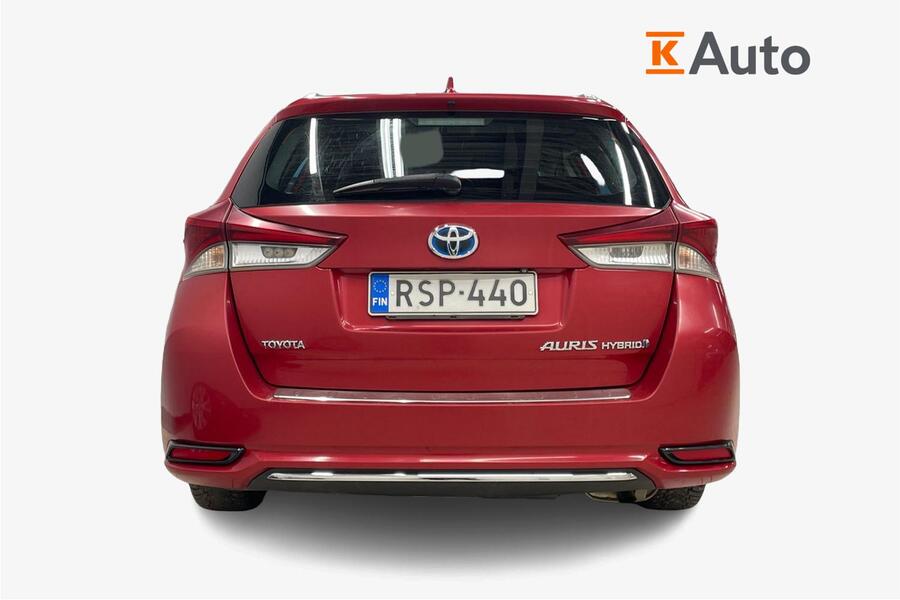Toyota Auris vaihtoauto