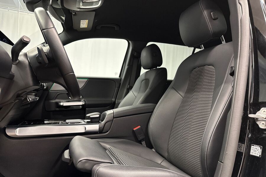 Mercedes-Benz EQB vaihtoauto