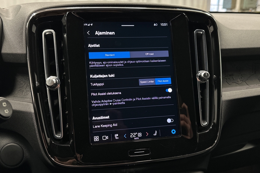 Volvo XC40 vaihtoauto