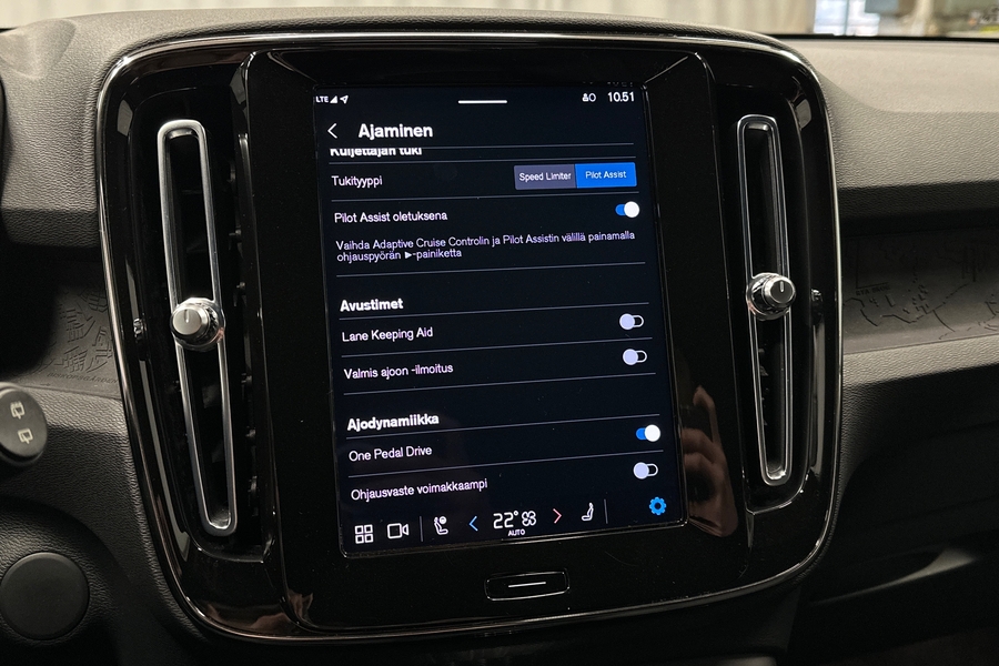 Volvo XC40 vaihtoauto