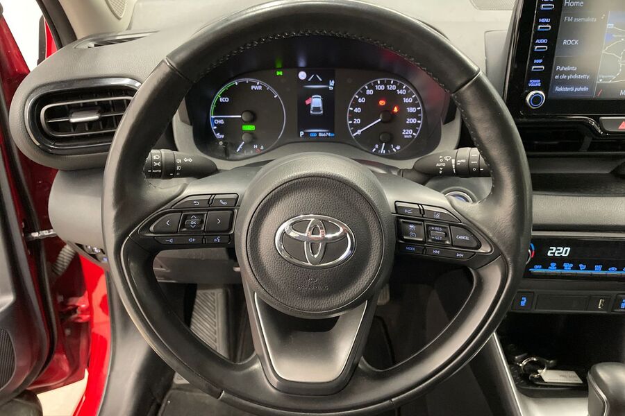 Toyota Yaris vaihtoauto