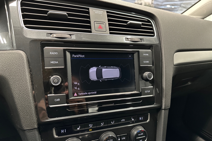 Volkswagen Golf vaihtoauto