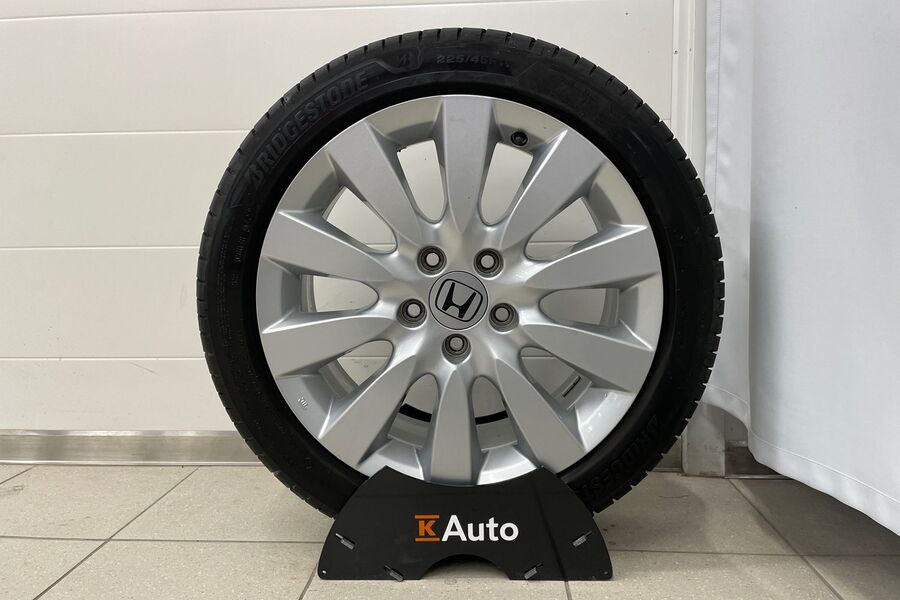 Honda Civic vaihtoauto