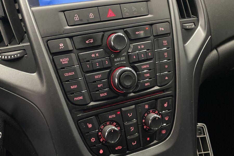 Opel Astra vaihtoauto