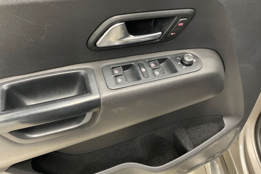 Volkswagen Amarok vaihtoauto