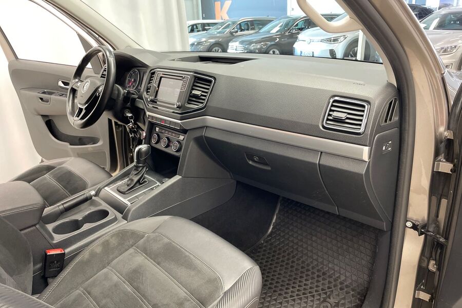 Volkswagen Amarok vaihtoauto