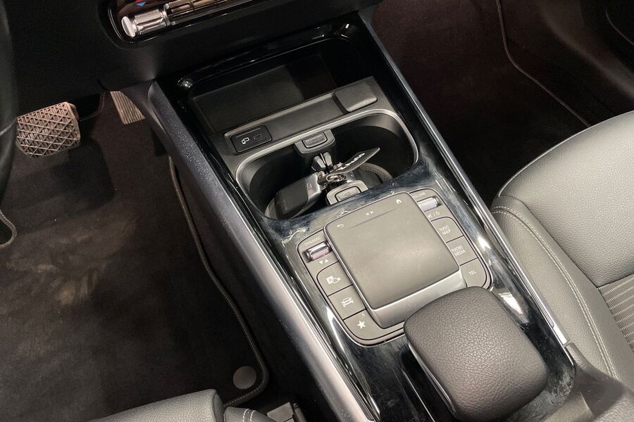 Mercedes-Benz GLA vaihtoauto