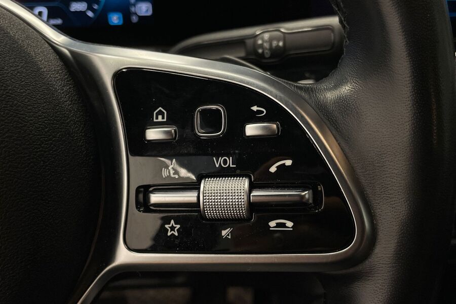 Mercedes-Benz GLA vaihtoauto