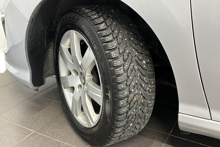 Peugeot 308 vaihtoauto