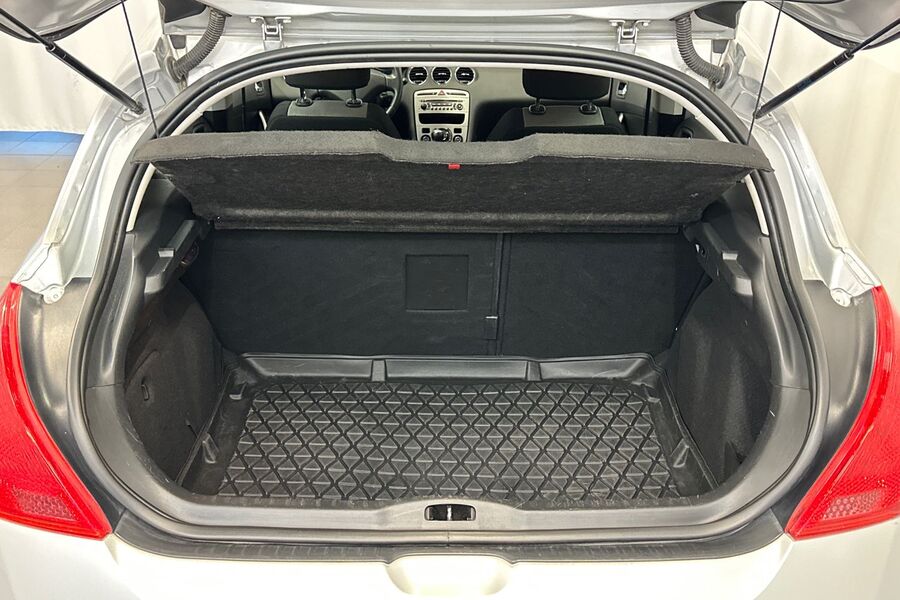 Peugeot 308 vaihtoauto