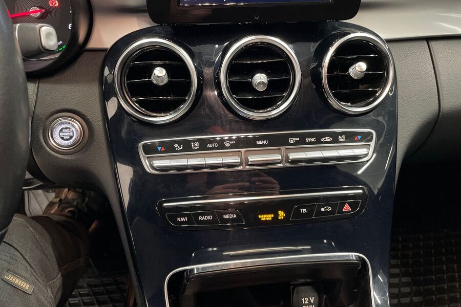 Mercedes-Benz C vaihtoauto