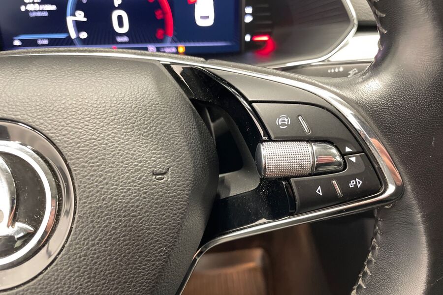 Skoda Superb vaihtoauto