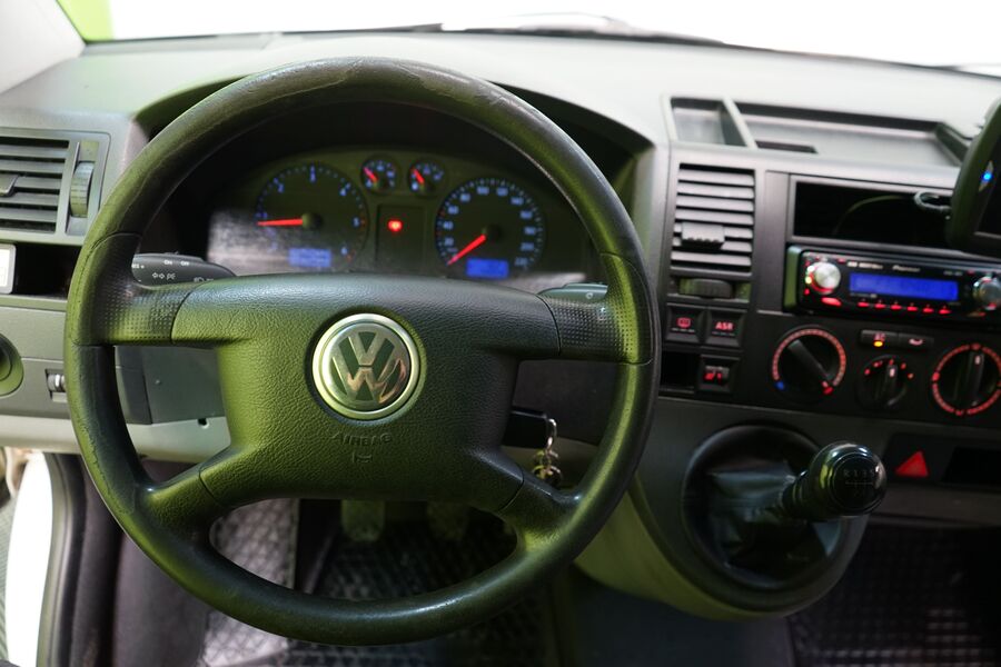 Volkswagen Transporter vaihtoauto